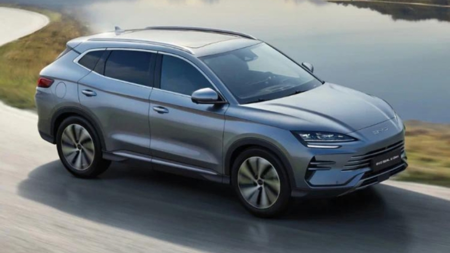 9 Dakikada Şarj Olan BYD Song Ultra Tanıtıldı! 710 KM Menzil ve 21.000 Dolar Fiyat Şok Etti